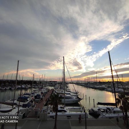 Classe 3 Etoiles - Magnifique Vue Sur Le Port - Wifi Et Clim La Grande Motte Exteriér fotografie