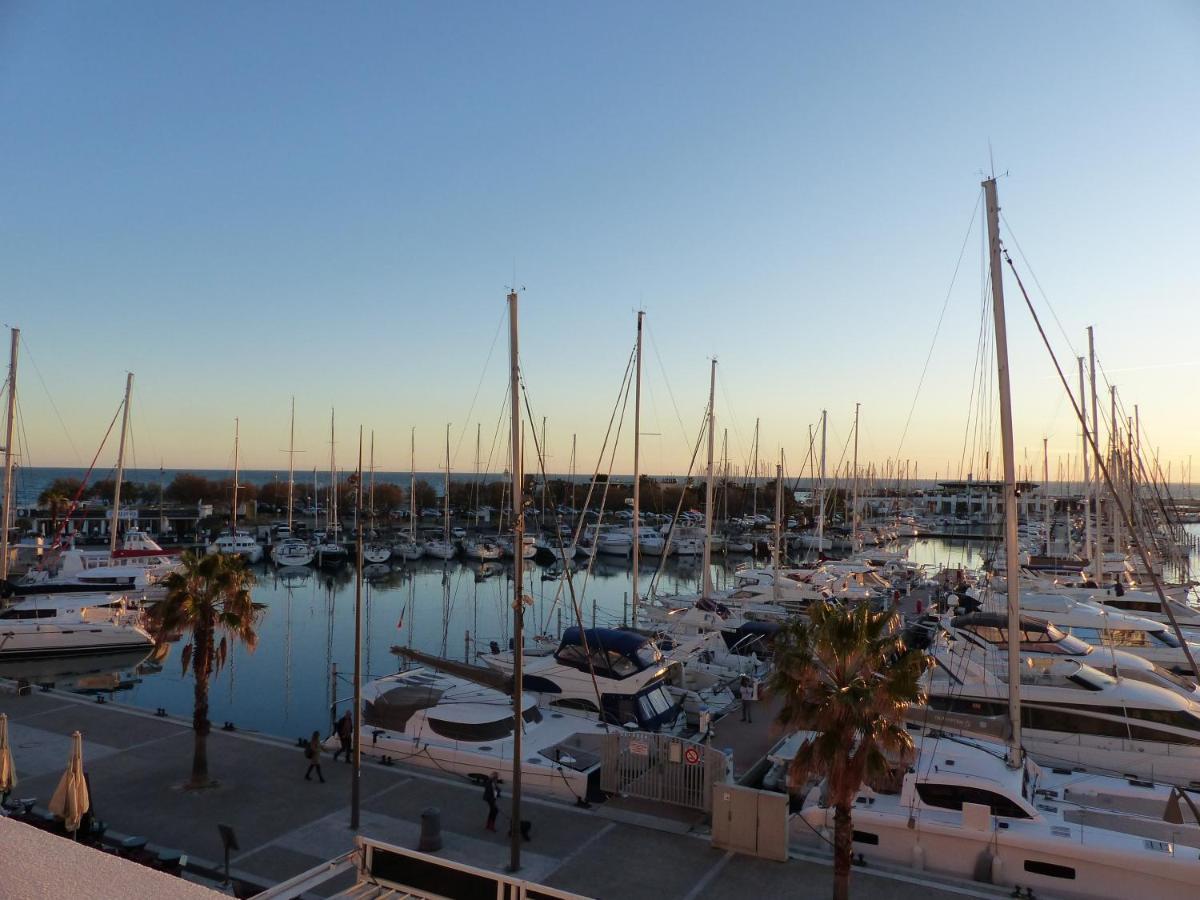 Classe 3 Etoiles - Magnifique Vue Sur Le Port - Wifi Et Clim La Grande Motte Exteriér fotografie