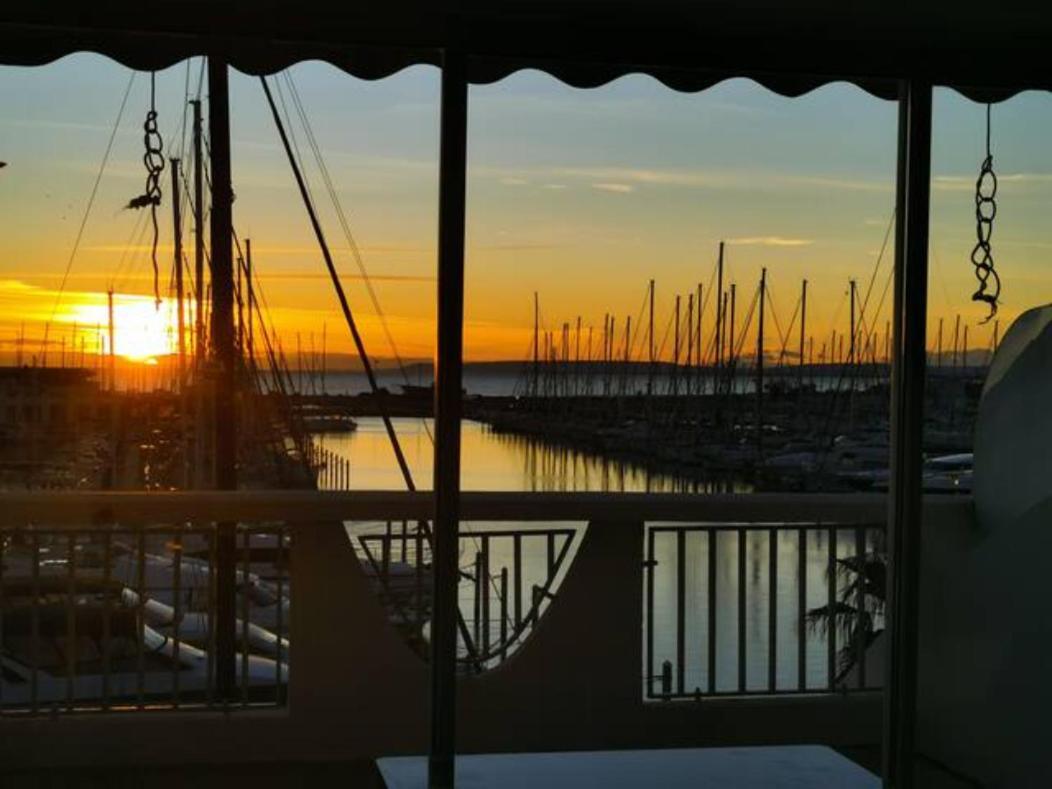 Classe 3 Etoiles - Magnifique Vue Sur Le Port - Wifi Et Clim La Grande Motte Exteriér fotografie